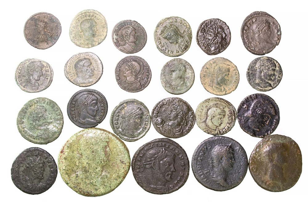 Roman Bronze Coin Group (23).