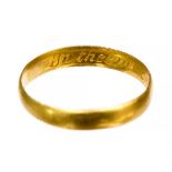 17th - 18th century gold posy ring inscribed 'In thee my choice I doe rejoice'.