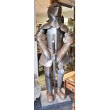 A suit of armour (reproduction)