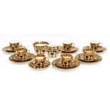 Royal Crown Derby pattern 1128, seven cups, seven saucers, six plates (teaplates),