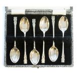 A cased set of six Art Deco style silver teaspoons, cast chevron finials, Deakin and Francis,