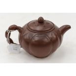 Yixing Lotus flower shaped teapot with makers mark (1)