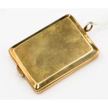 9ct gold, ladies small cigarette case, approx 30.