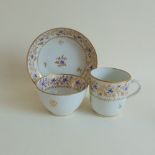 New Hall Trio pattern 339, circa 1795, cup, 6 by 6 cm approx, bowl, 8 cm diameter approx, 4.
