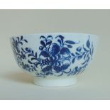 A Lowestoft blue and white small bowl, decorated with a Peony and trailing vines, circa 1780,