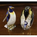 Royal Crown Derby 1st quality boxed Emperor Penguin with Penguin Chick (2)