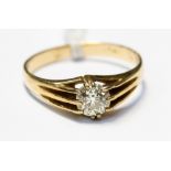 An 18ct yellow gold solitaire diamond ring, the solitaire diamond weights approx 0.