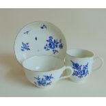 Worcester blue and white trio, decorated with dry blue floral sprays, circa 1780, approx sizes,