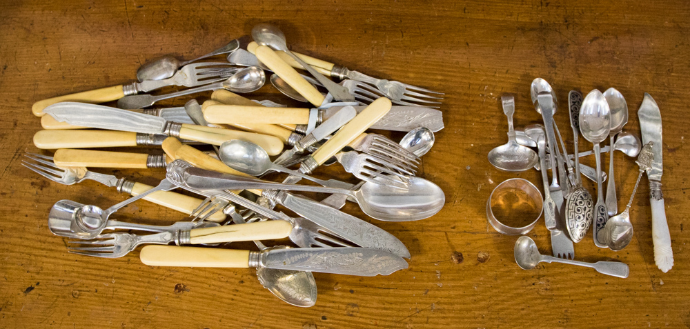 A collection of silver mustard, butter curler, collectors etc, spoons and napkin ring approx 4.