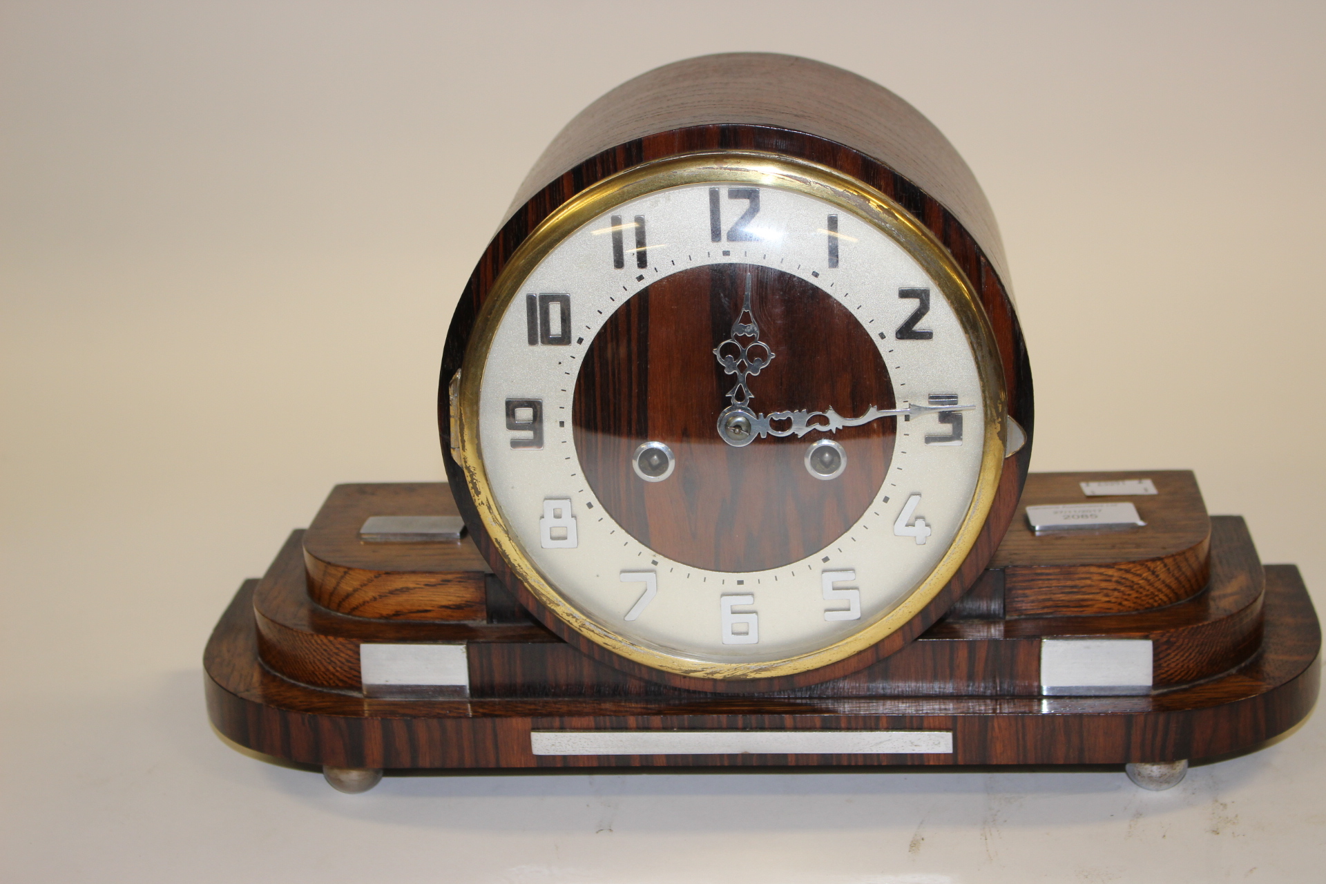 An Art Deco mantle clock,