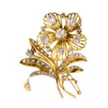 **REOFFER IN JANUARY A&C £7,000 -£10,000** A circa 1950s stylised diamond spray brooch,