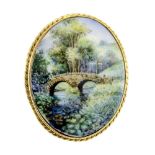 Stephen Nowacki, porcelain brooch, depicting Monsaldale,