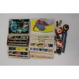 Collectors lot to include A and BC 1960s Batman Bubblegum cards,