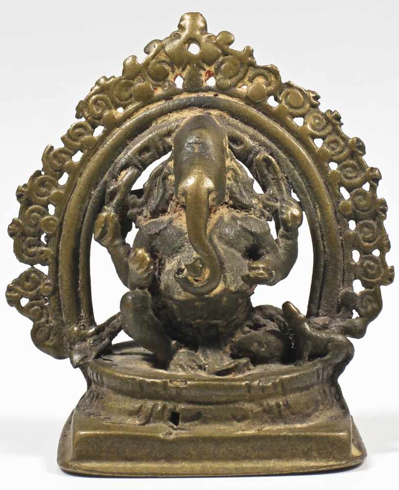 Ganesha bronze South India 18th century Ganesha has the head of an elephant and a big belly. Sitting