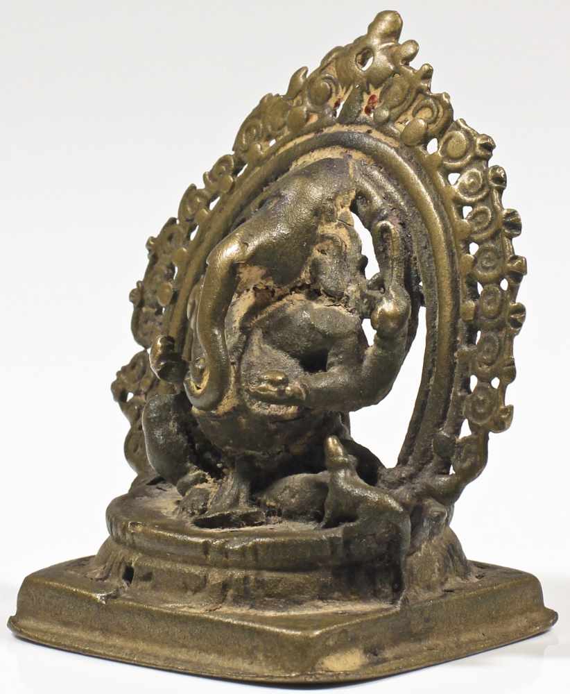 Ganesha bronze South India 18th century Ganesha has the head of an elephant and a big belly. Sitting - Image 3 of 5