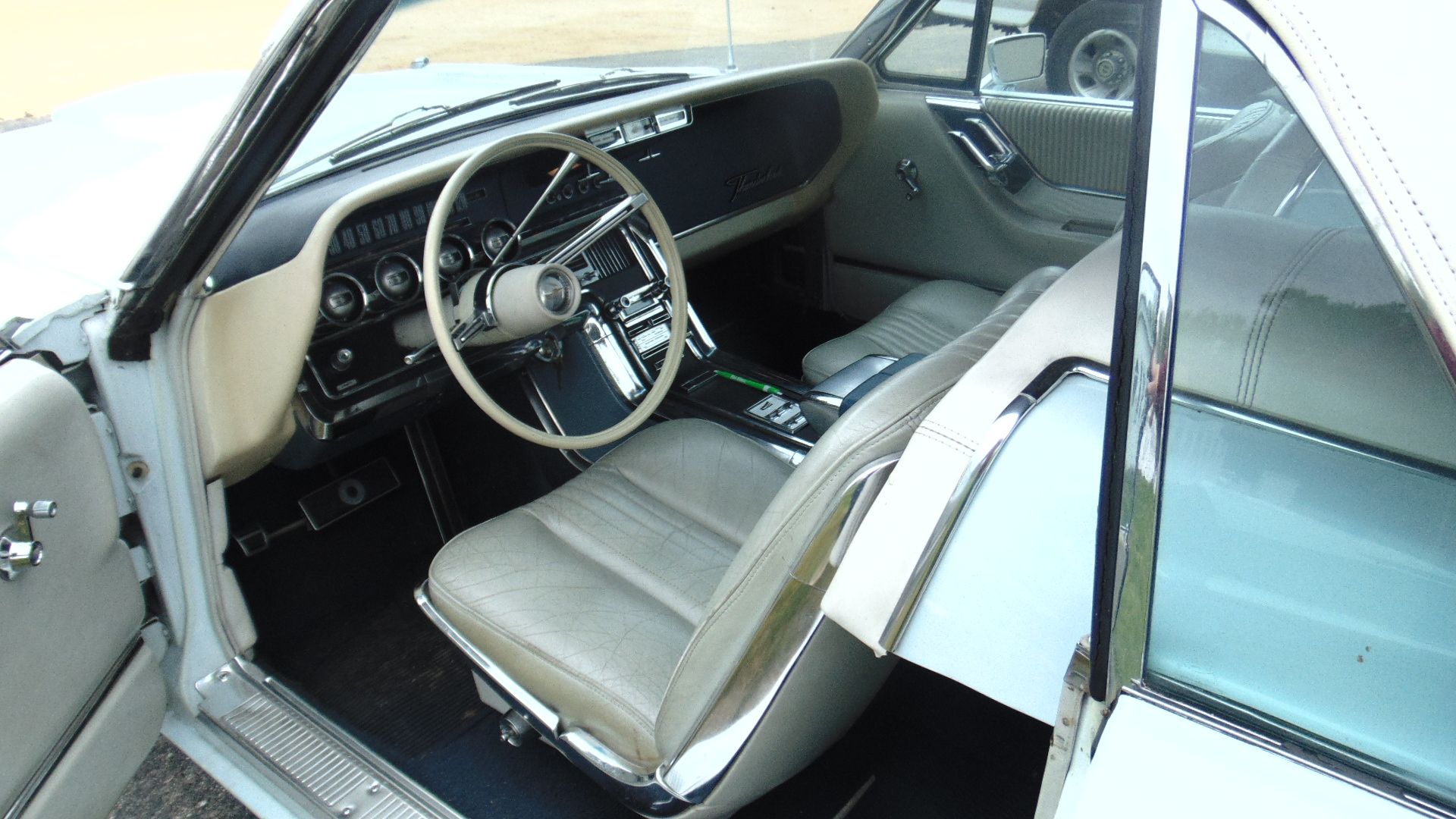 1965 Ford Thunderbird - Image 5 of 6