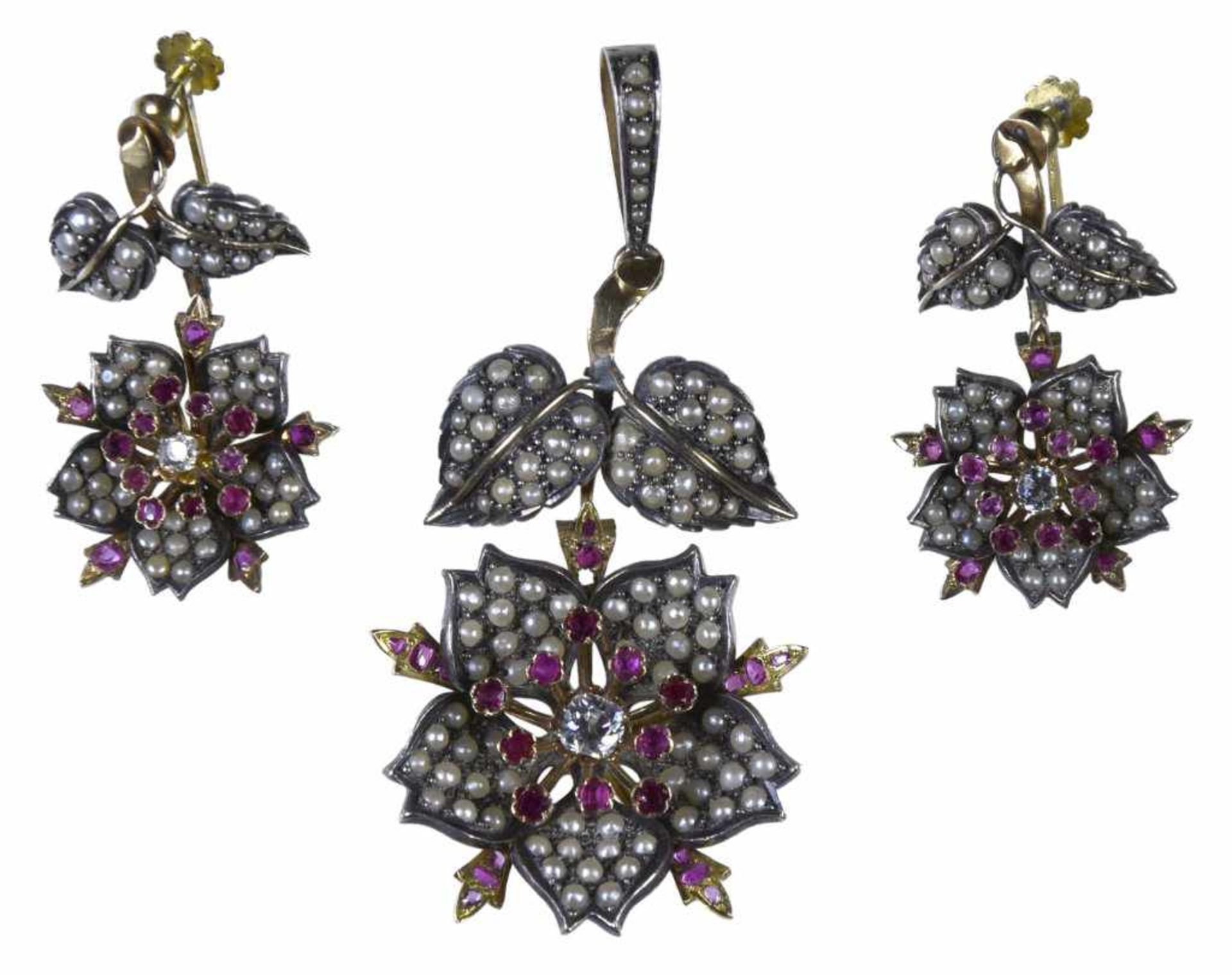 Half-set Napoléon III - 18 Kt gold and silver, ruby, pearls & diamonds En or jaune 18 ct et - Image 2 of 2