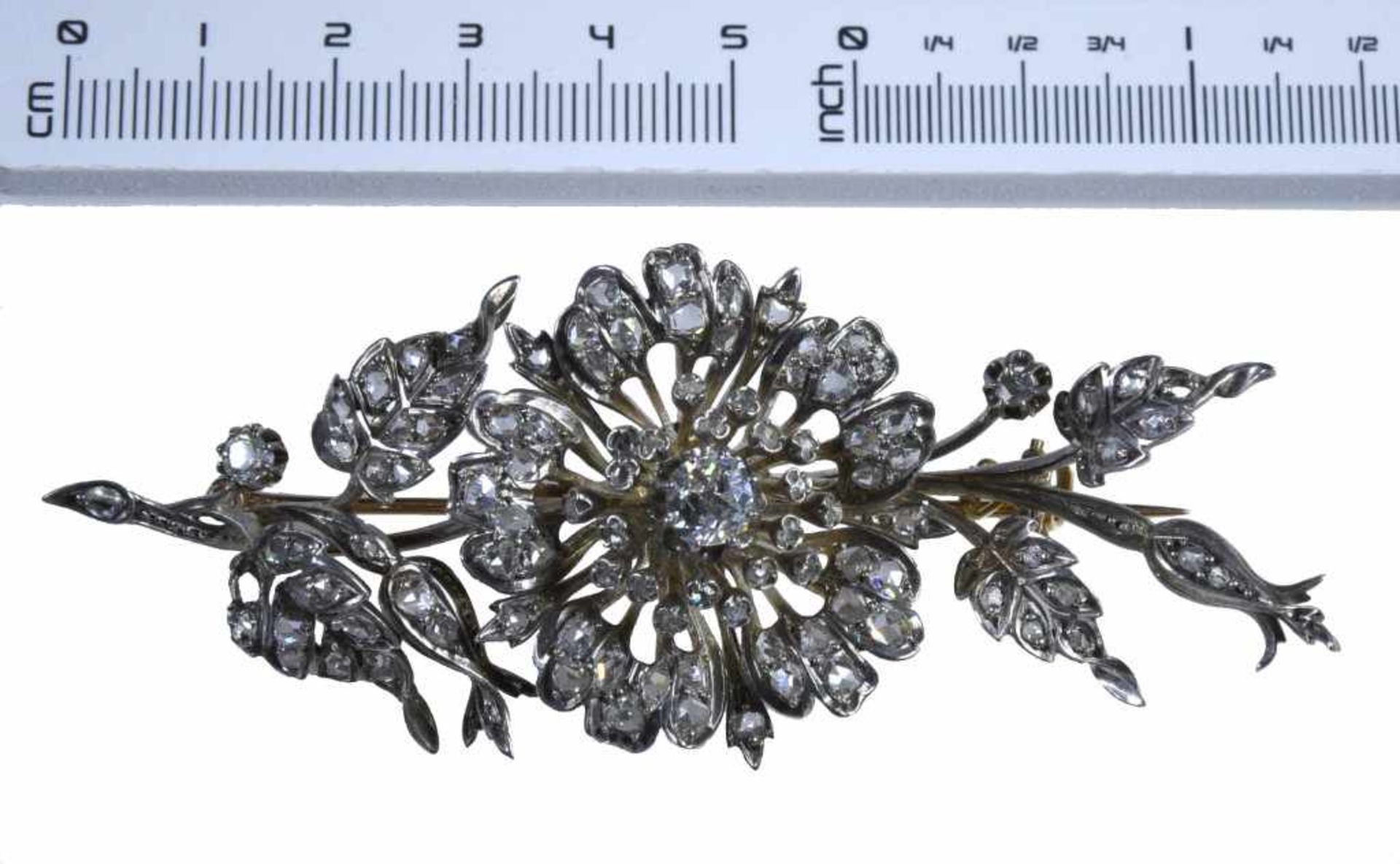 Brooch style trembleuse - 18 Kt gold and silver & 0,5 ct diamond - 19th century En or jaune 18 ct et