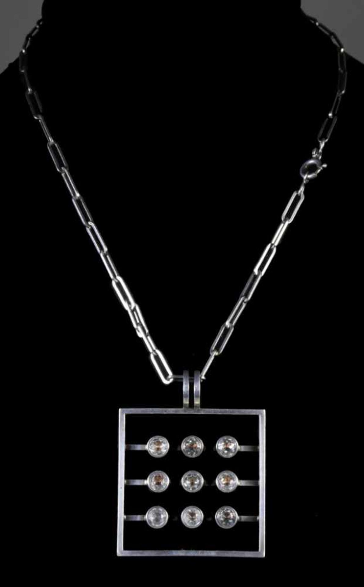 Kupittan Kulta - Modernist necklace - Silver & rock crystal En argent, composé d'un pendentif de