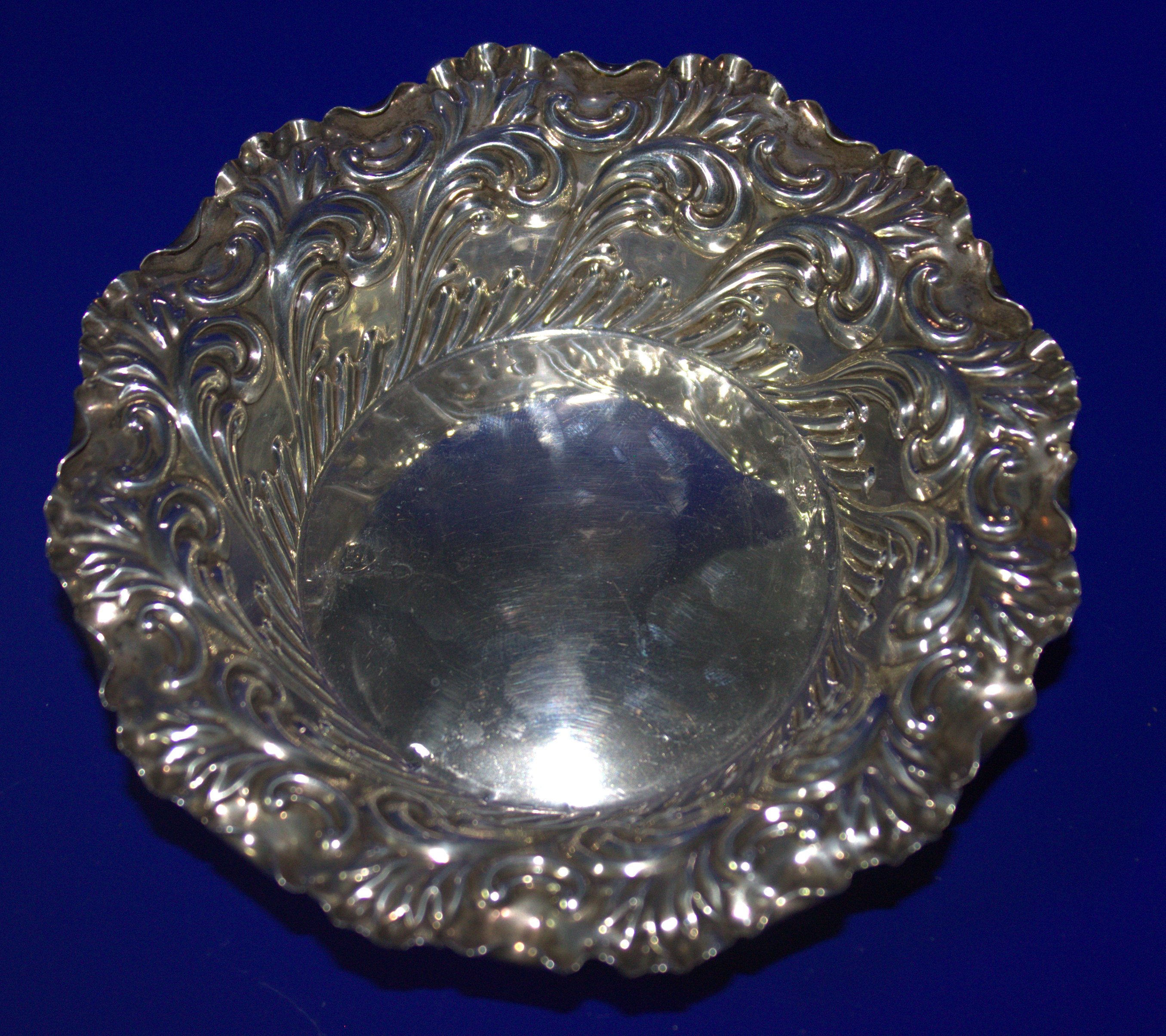 Silver Embossed Dish, Acanthus Decoration, London Hallmark Rubbed, Diameter 4.75 Inches