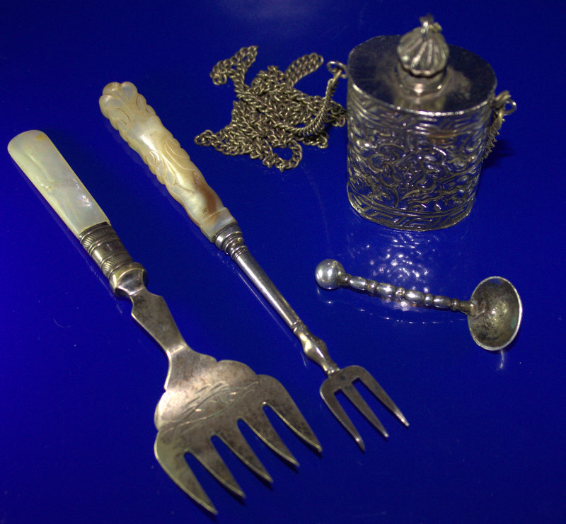 Small Mixed Lot Comprising 2 Mother Of Pearl Handled Forks, A White Metal Indian Scent Bottle