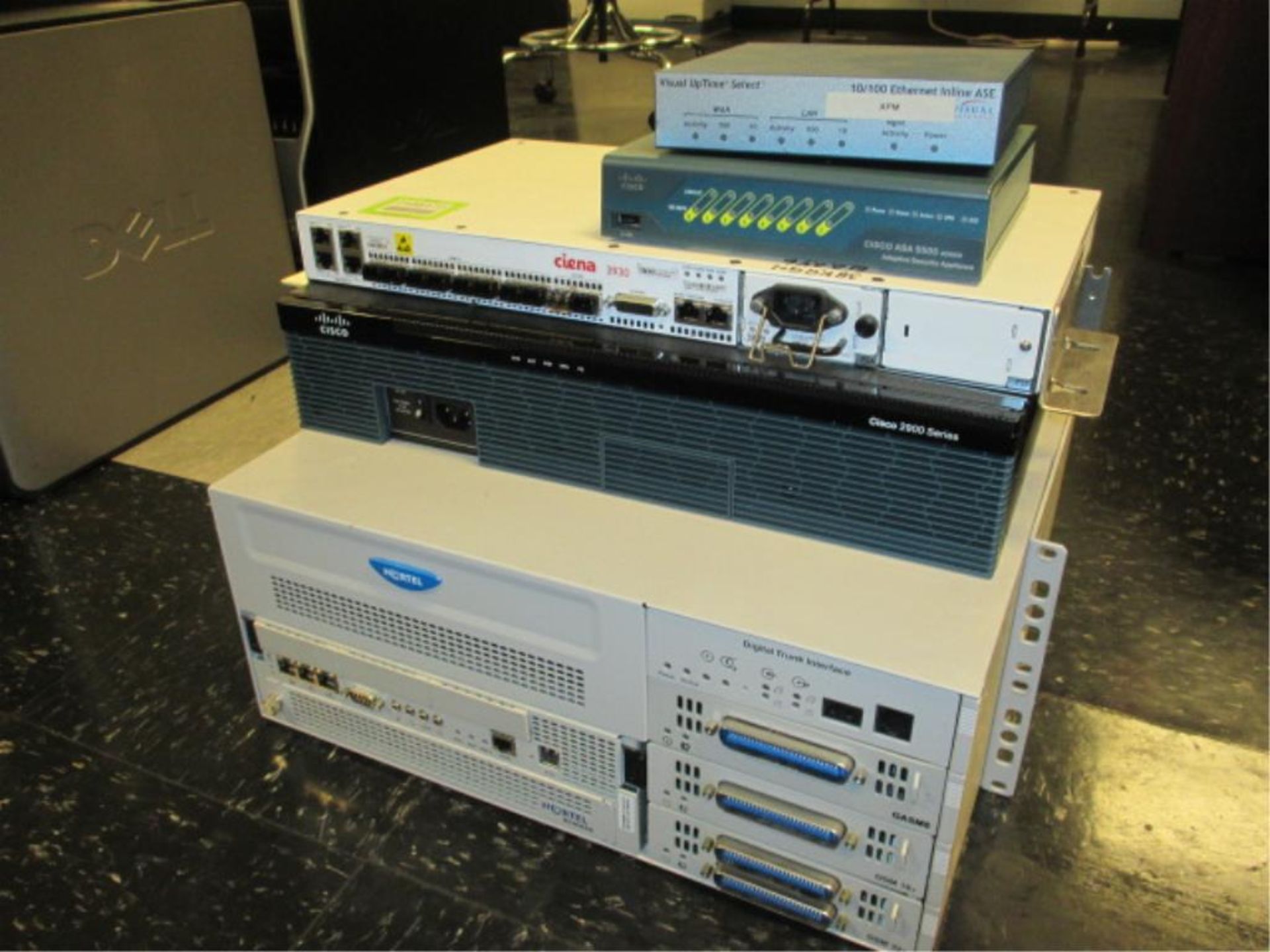 Lot: (5 pcs) IT Equipment. Consisting of: (1) Nortel BCM450 Business Communications Manager; (1)