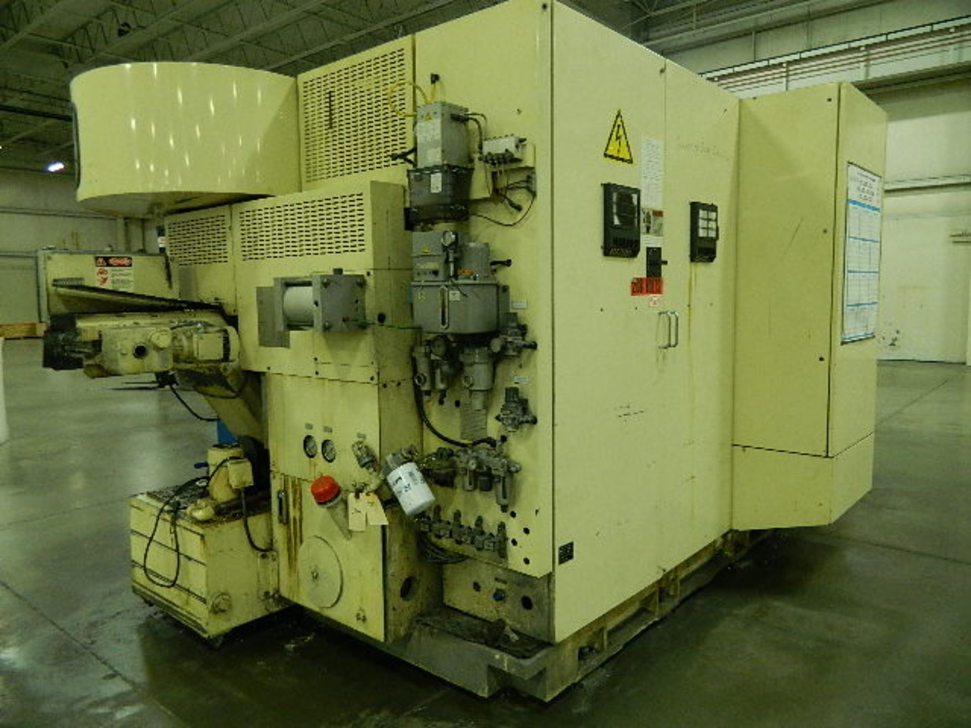 Tsugami FMA3 (Control 18MB) Horizontal Machining Center. Voltage 220 VAC/ 150amp. Uses Cat 40 - Image 7 of 29