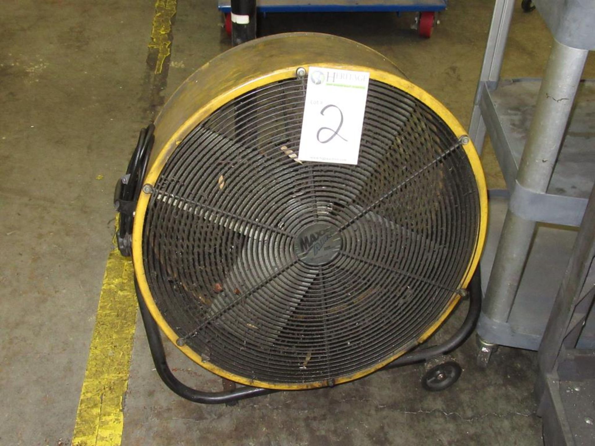 Maxx Air 26" Dia. Floor Fan with 2-Wheels. HIT# 2194889. Asset(s) Located at 14582 Goldenwest