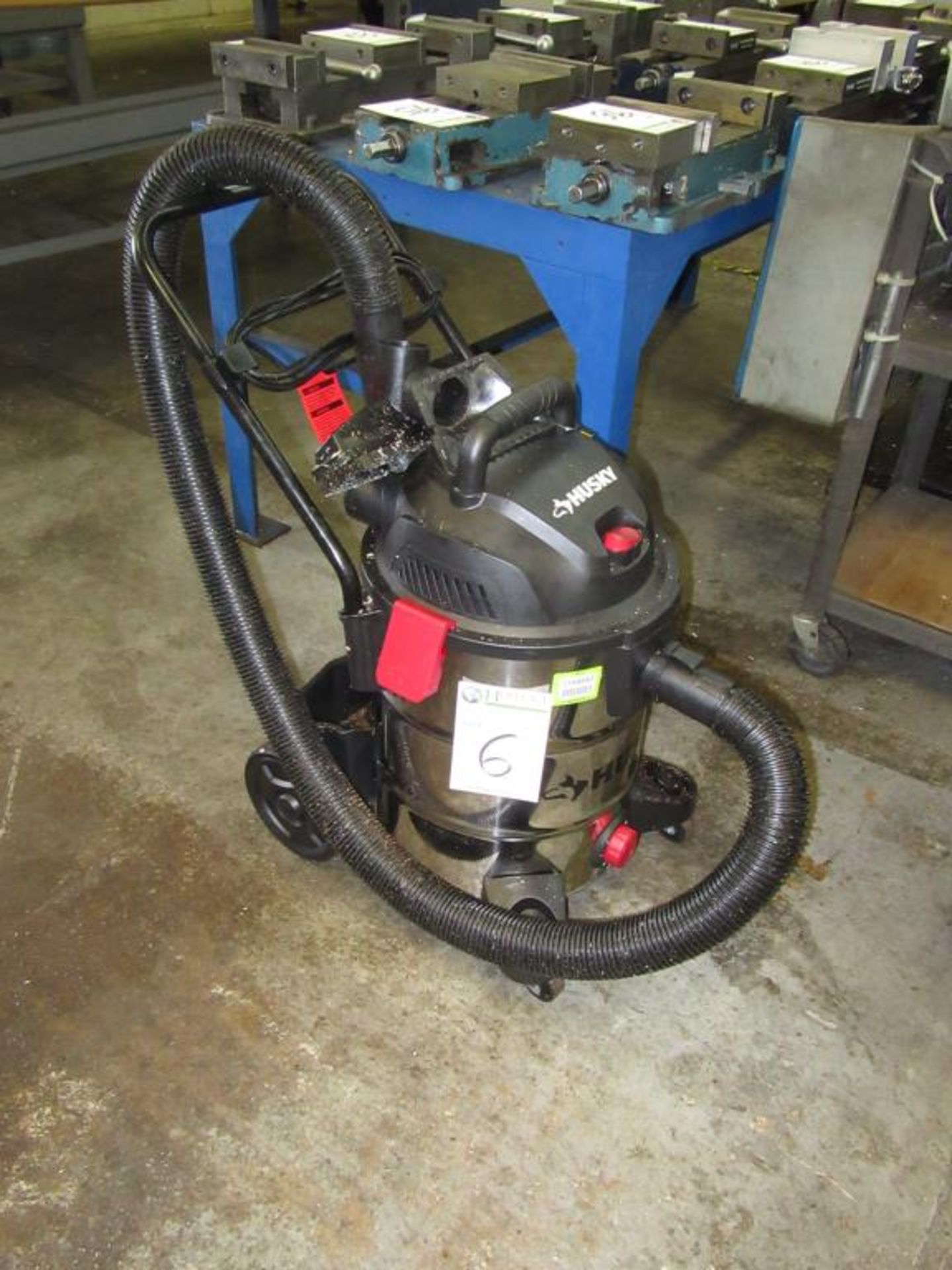 Husky 8111011 Wet/Dry Vacuum, 5 HP, 10 Gal/Cap. With Attachments. HIT# 2194893. Asset(s) Located
