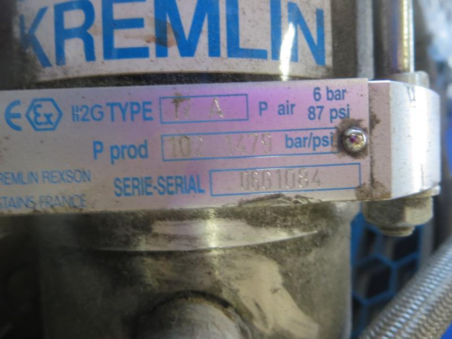 Kremlin Rexson Type T 4 Spray Pump with skid of misc parts. Hit # 2178692. M6-M7. Asset Located at - Bild 3 aus 4