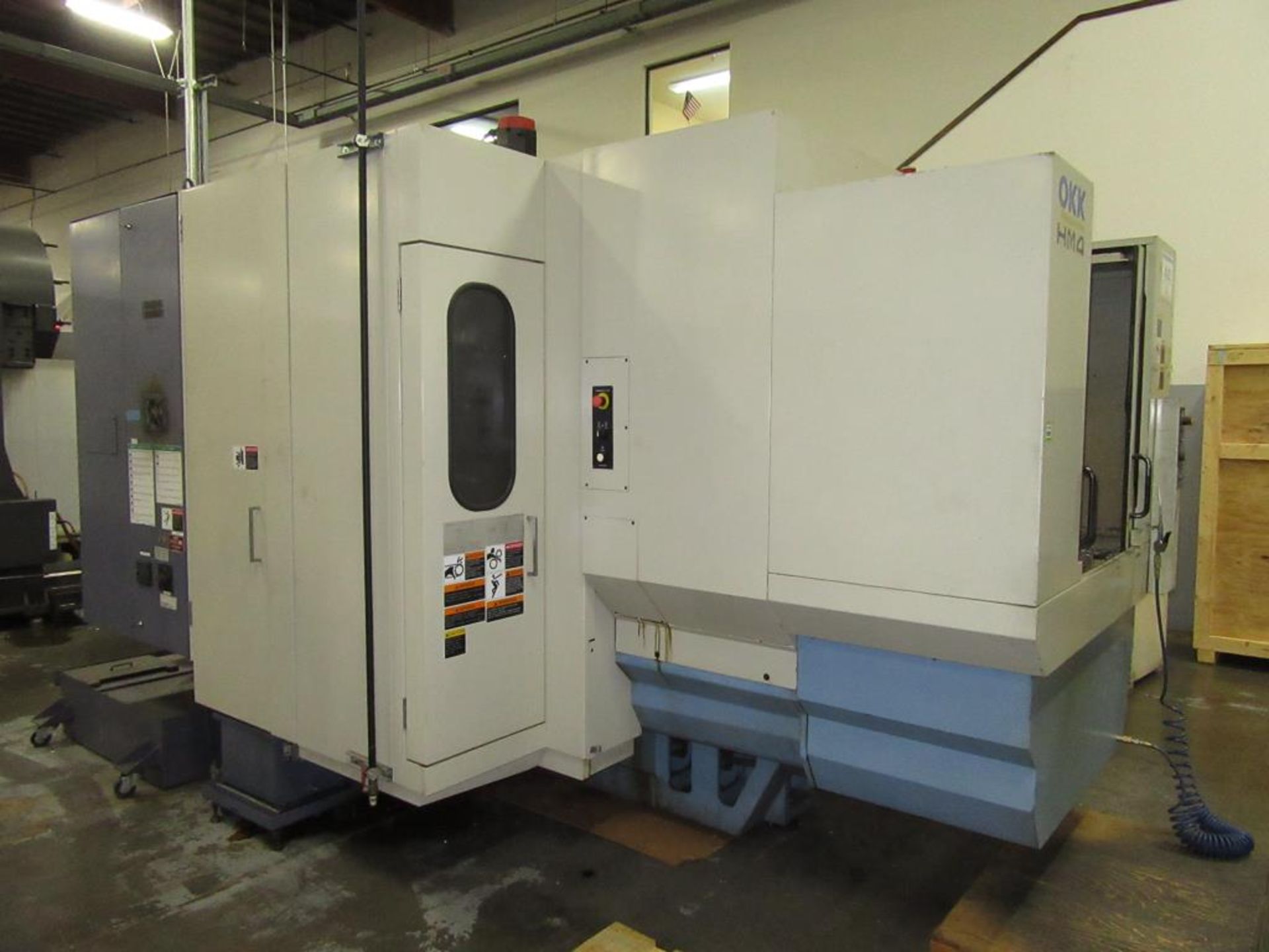 OKK HM-4. 1999 - CNC Horizontal Machining Center with Fanuc Series 21i-M 3-Axis Control Panel, (2) - Image 11 of 17