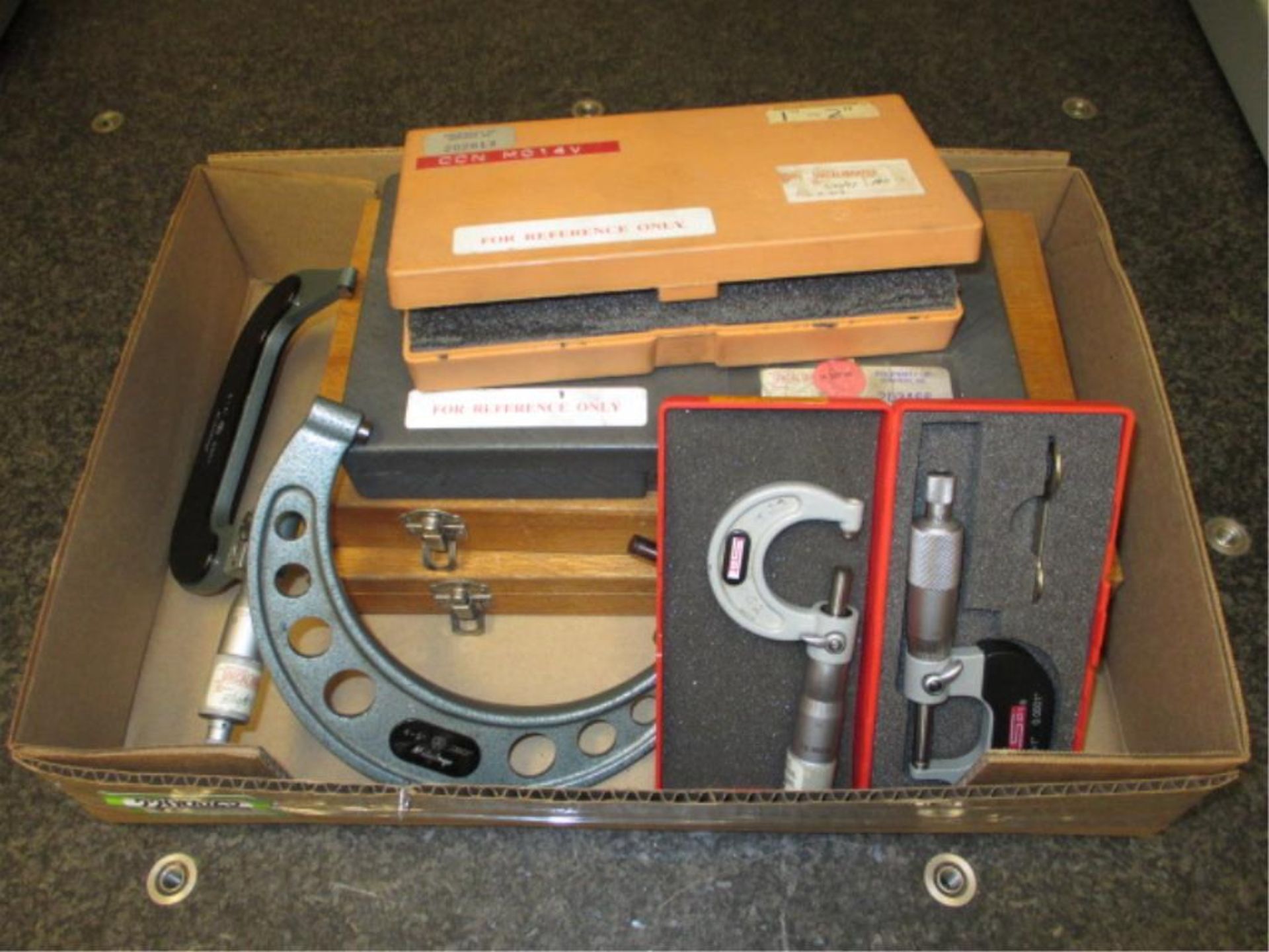 Micrometers. Lot: (8) Assorted Micrometers. HIT# 2206029. Inspection. Asset Located at 859 Ward