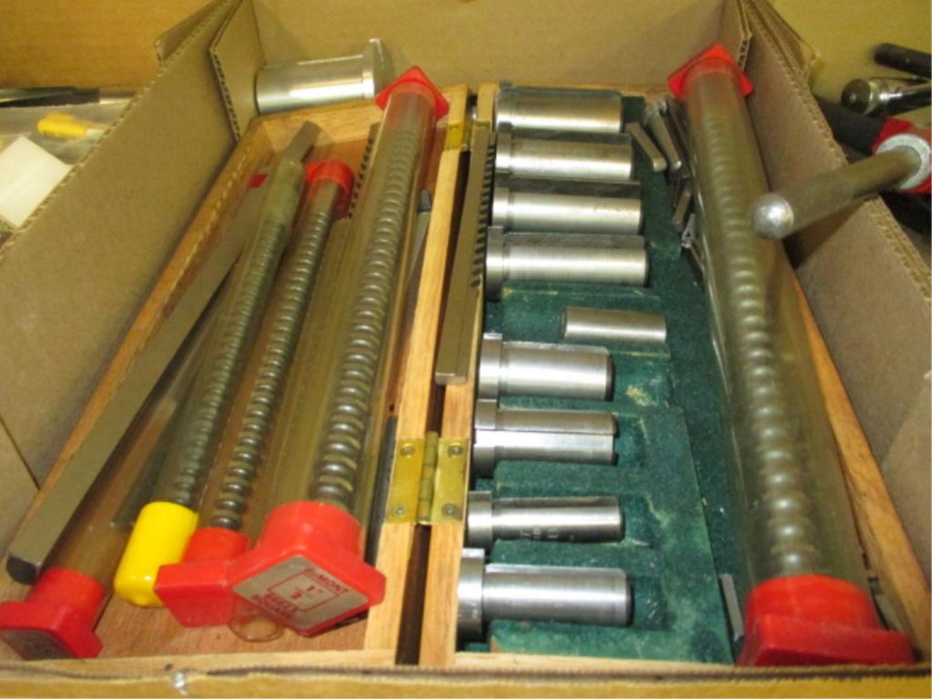 Assorted Tools. Lot: Assorted Tools. Includes: Machine Vise, Reamers, Broaches, Tap and Die Handles. - Image 3 of 4