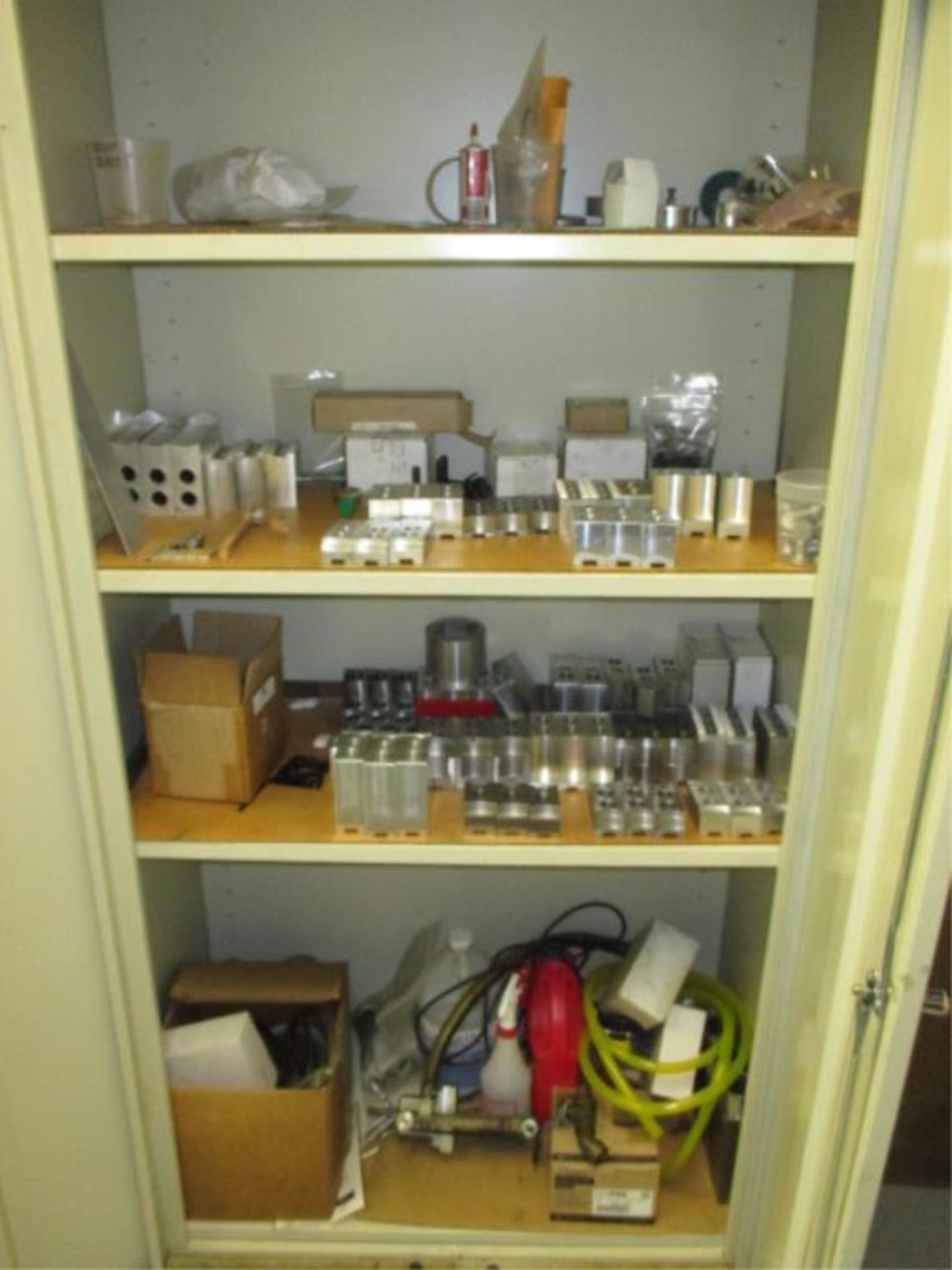 Cabinets with Contents. Lot: (2) Storage Cabinets with Misc Tooling. HIT# 2205831. CNC Room. Asset - Image 2 of 5