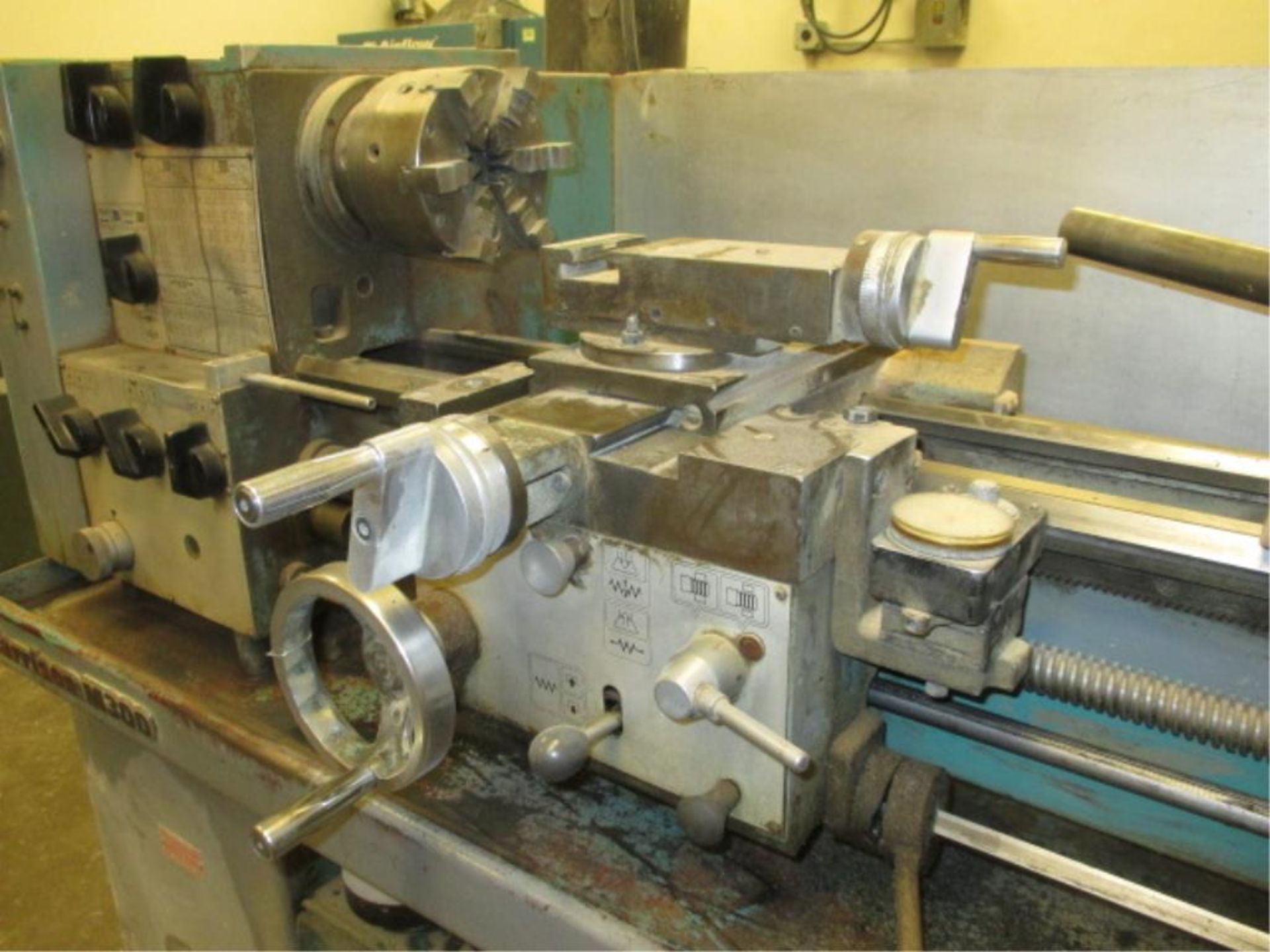 Lathe. Harrison M300 Centre Lathe with 6" 6-Jaw Chuck, 1 3/8" Spindle Bore, Spindle Speeds: 40- - Image 3 of 4