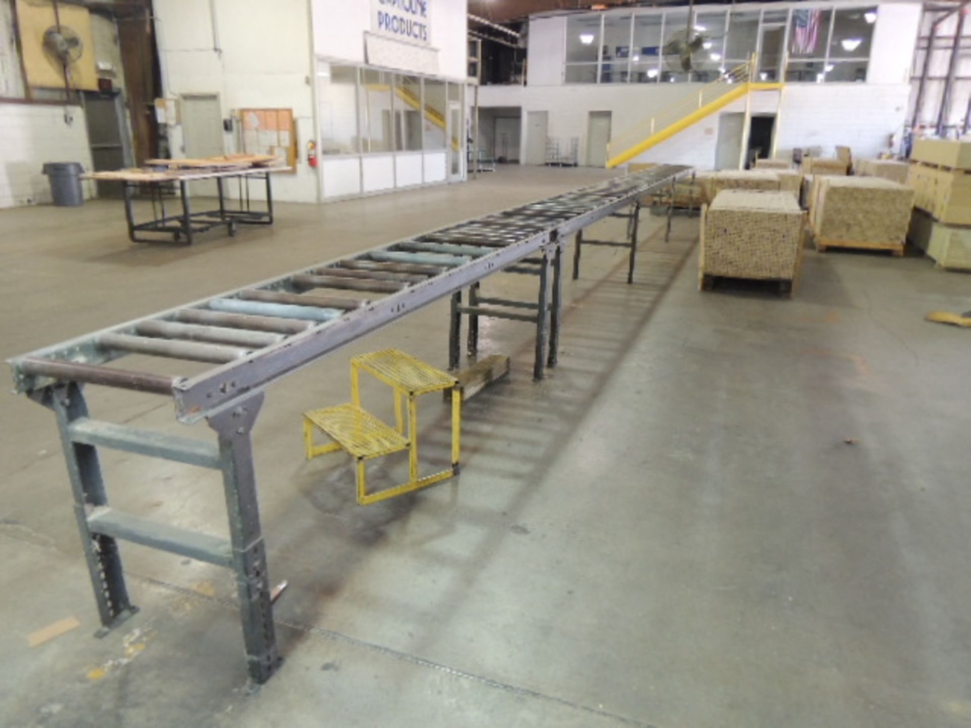 4400 End Trim Saw, infeed table 144"x41"x44", out feed 144"x38"x32", (4) roller tables 12'x24" - Image 8 of 8