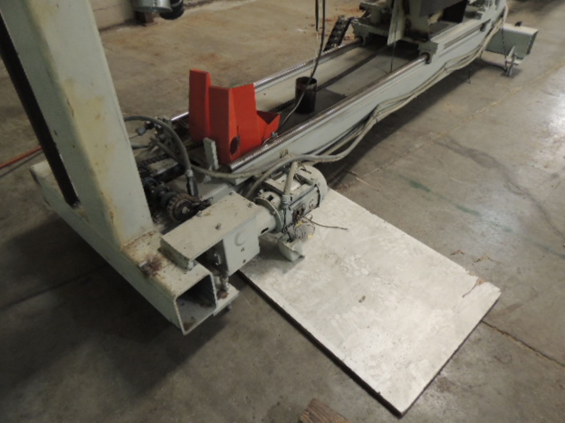 AMA 117794 End line trim saw, saws from bottom across, (2) electric motors, 460v. NEEDS REPAIR. HIT# - Image 6 of 6