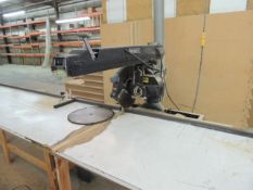 DeWalt 3576 Lot: (1) Radial arm saw, 20" blade, 3'x4' main table w/extension, (2) 20" blades,