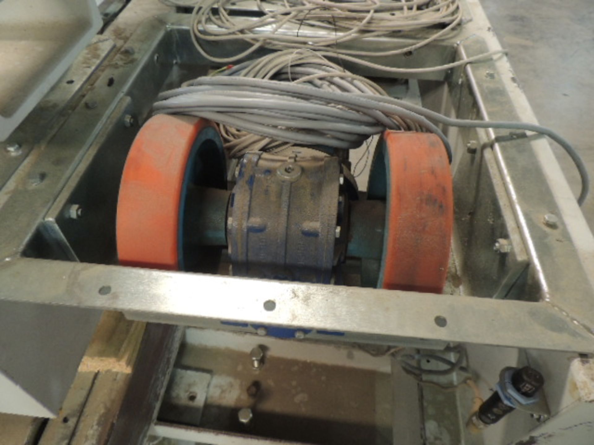 Power conveyor, ABB electric motors, including legs. HIT# 2158123. North Warehouse. Asset Located - Image 2 of 7