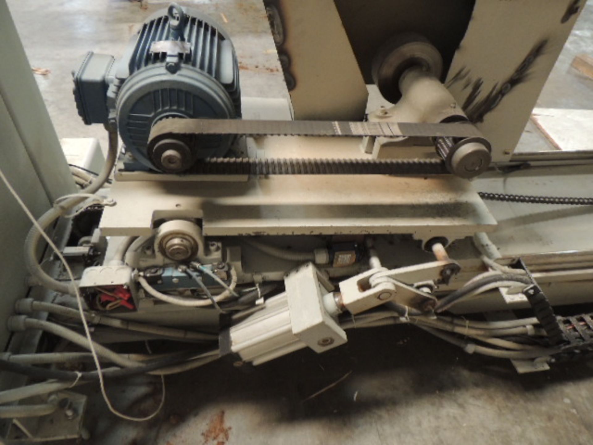 AMA 117794 End line trim saw, saws from bottom across, (2) electric motors, 460v. NEEDS REPAIR. HIT# - Image 3 of 6