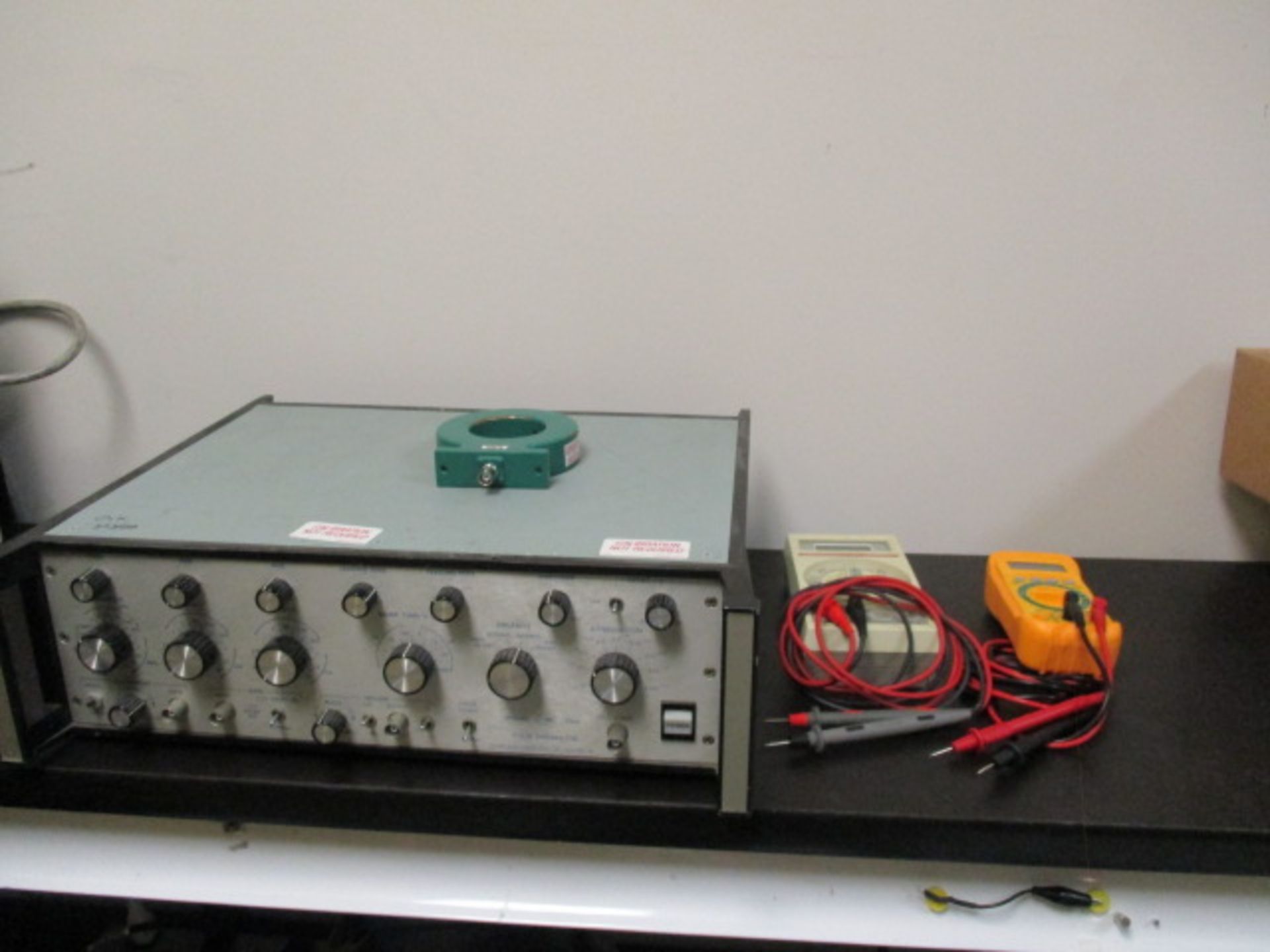 Lot: (4 Pieces) Electronic Test & Measurement Equipment [E-H Research 136A Pulse Generator ;