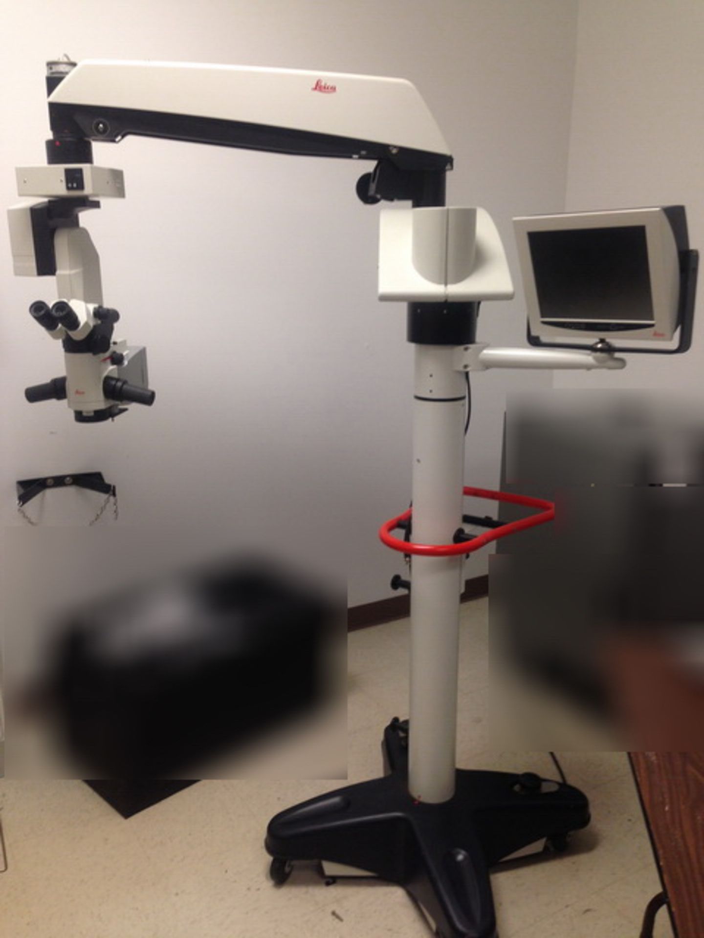 Leica M822/M844 F40 Ophthalmic Surgical Microscope On Floor Stand s/n-020306003 [Currently