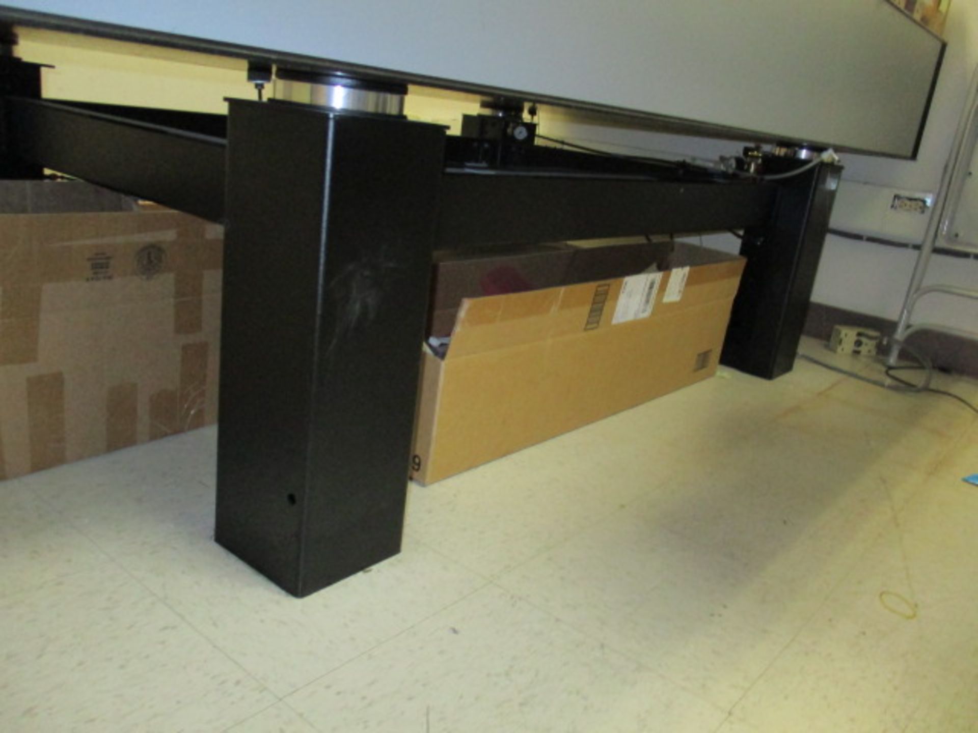 Optical Vibration Isolation Table (Newport Sealed Hole Lab Table Top 96"Lx48"Wx12"'Thk - Image 3 of 5