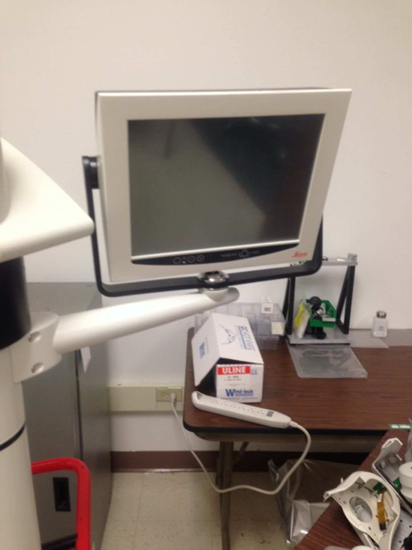 Leica M822/M844 F40 Ophthalmic Surgical Microscope On Floor Stand s/n-020306003 [Currently - Image 8 of 13