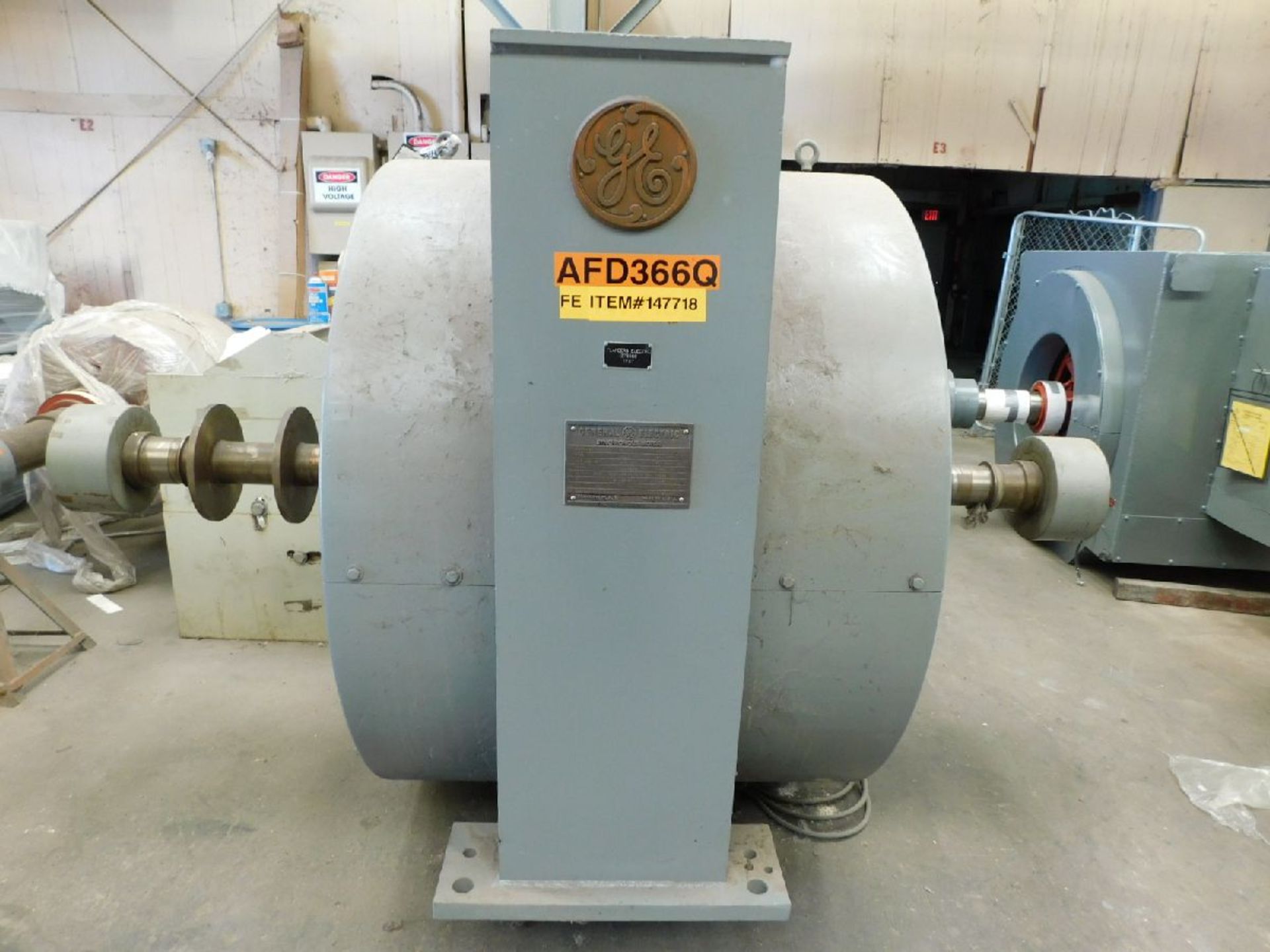 General Electric Sync Motor, AC, 1500HP, 1200RPM, AL Frame, 3810VAC, 3PH, 73Amp, Continuous duty. - Image 2 of 11