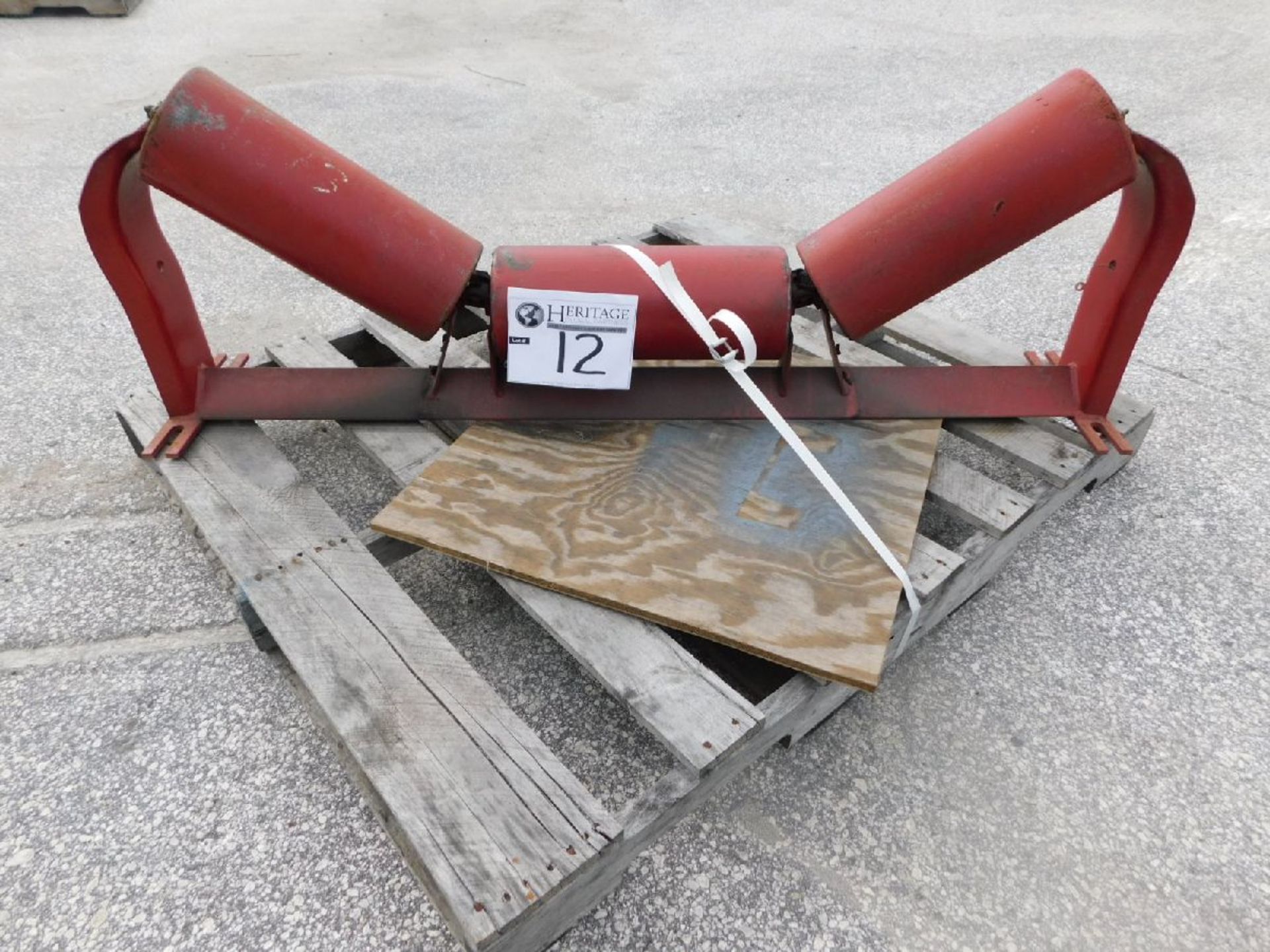 Idler, Conveyor, Troughing, CEMA D, 42" W x 6" Diameter x 16"L Rolls, 35 Degree Trough. Asset#