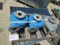 Durco Lot: (3) Centrifugal Pump Housings. 3" Inlet/Outlet, CD-4MCU CAST SS/316 SS, ANSI 150 LB,