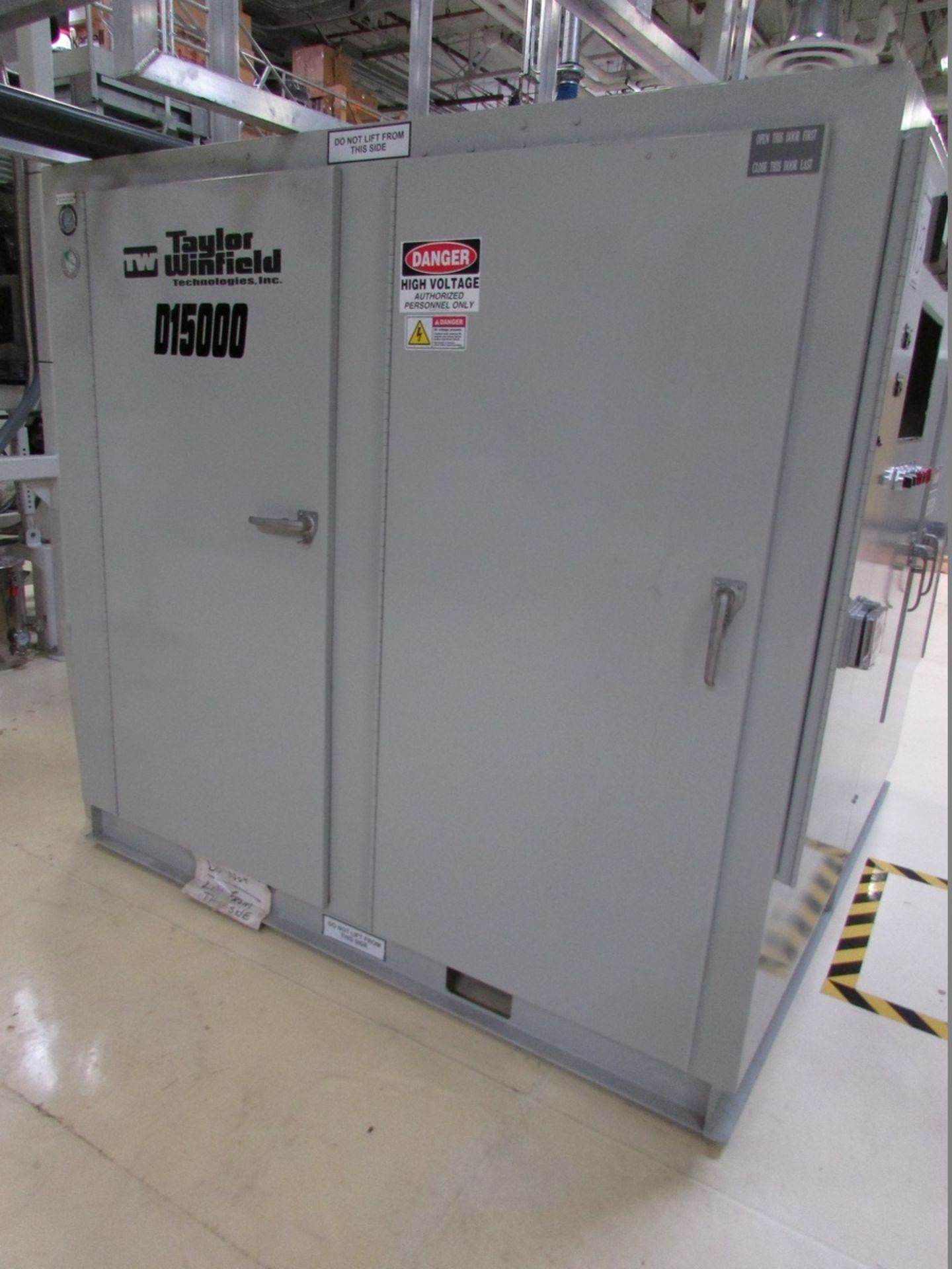 Taylor Winfield Technologies D15000 Induction Generator 480V 470A 390KVA 60Hz 3PH Input, 150KW 3- - Image 3 of 28