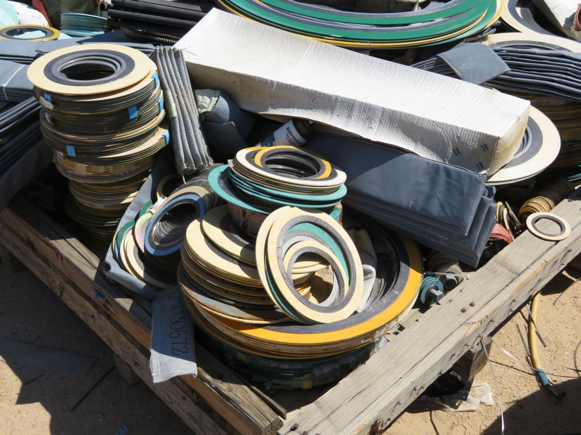 Large Qty of Spiral Wound Gaskets, Sizes Ranging from 35" to 3-1/2". Asset Located at 42134 Harper - Image 9 of 9