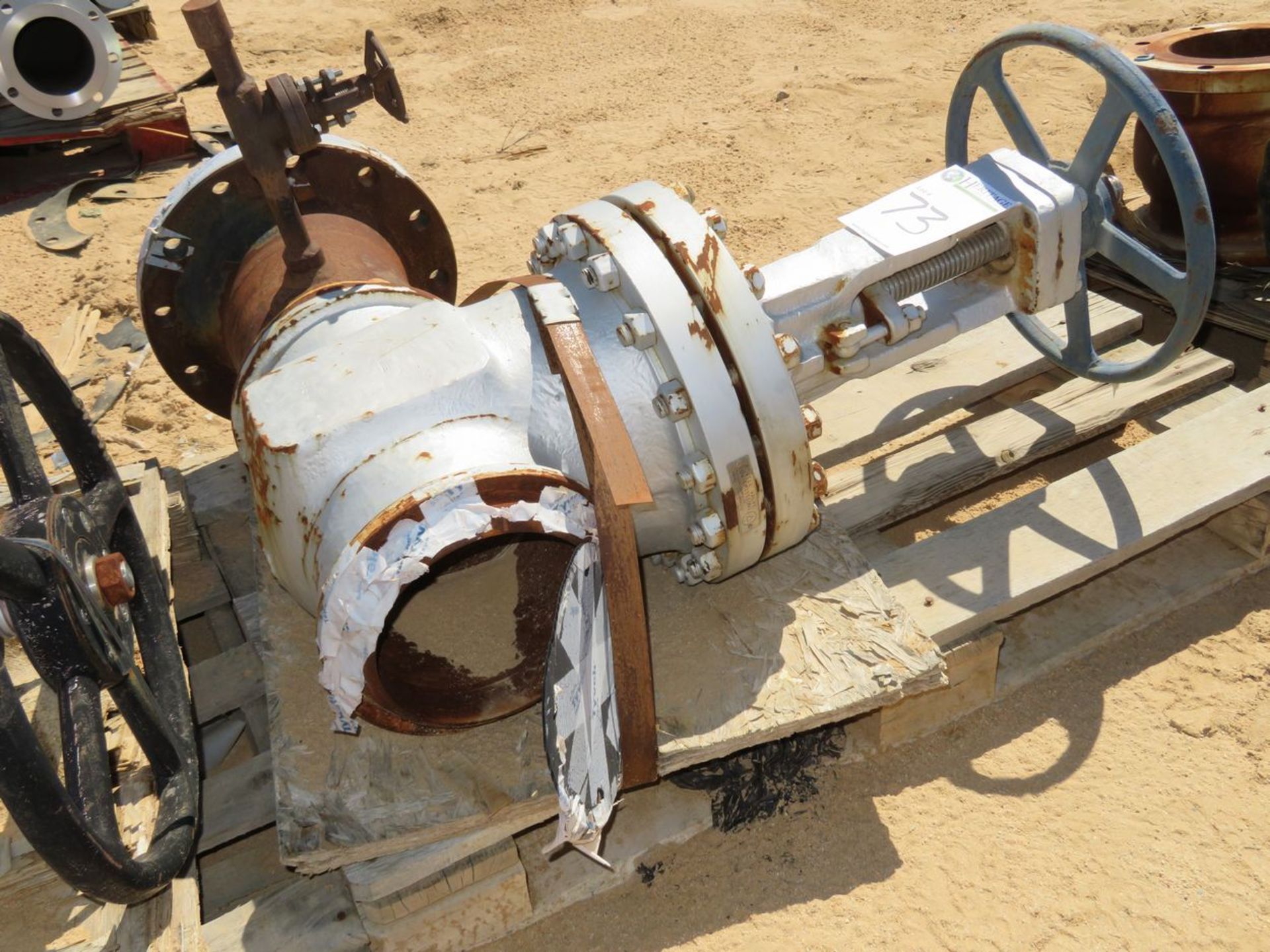 Powell 8"Gate Valve. Alpha West. Asset Located at 42134 Harper Lake Road, Hinkley, CA 92347. - Image 2 of 3